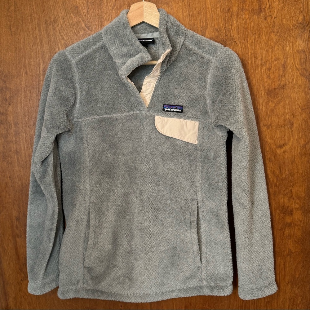 Women's Lightweight Synchilla Fleece Pullover grey and light pink size XS